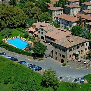 Nencini 3*, Volterra Włochy